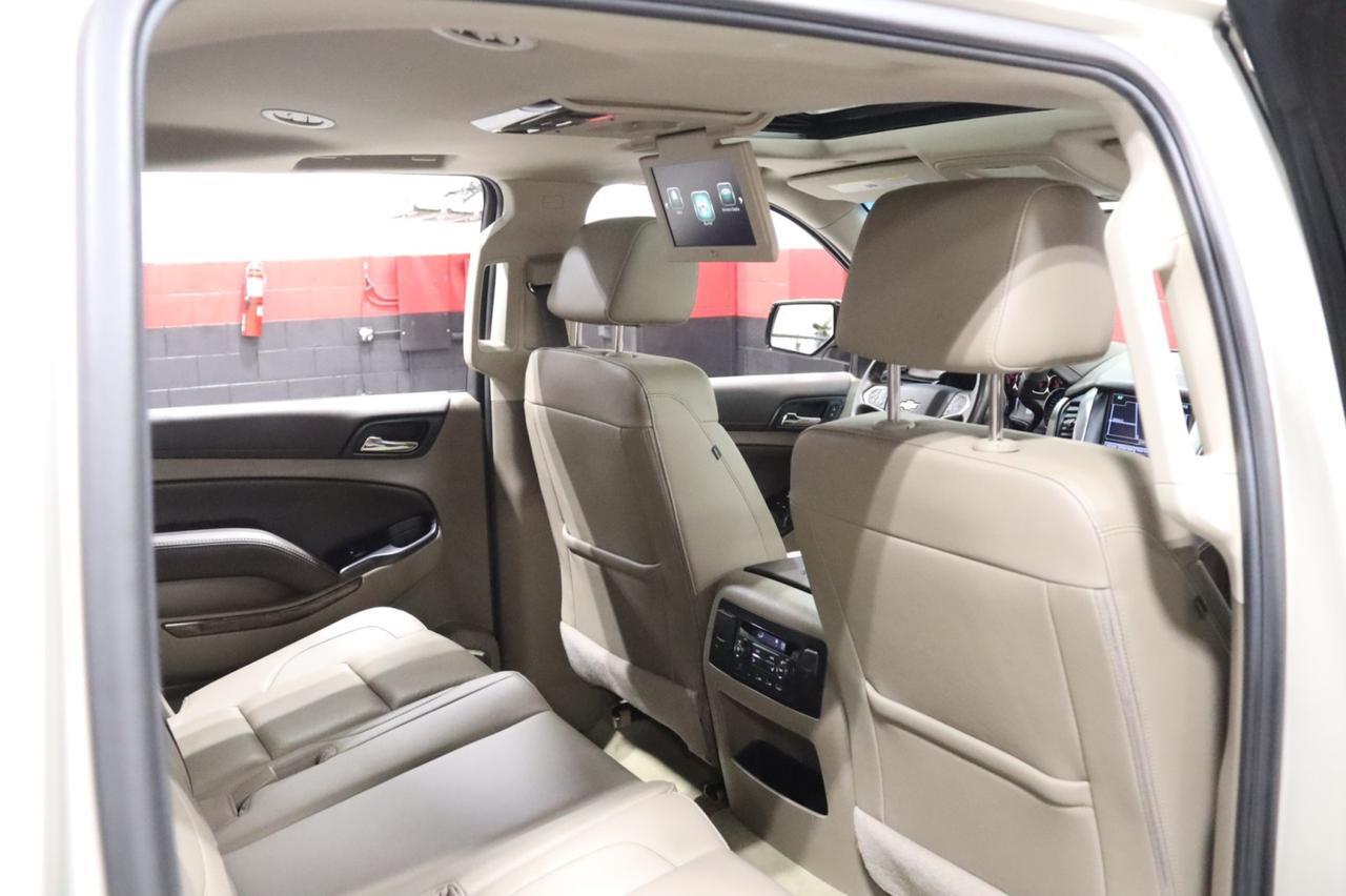 2017 Chevrolet Suburban 1LT 4WD w/Luxury Pkg 4dr Suv Skokie IL