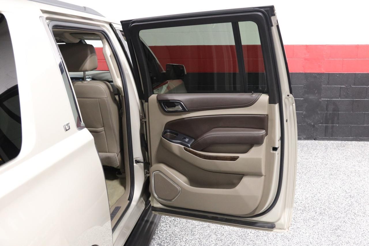 2017 Chevrolet Suburban 1LT 4WD w/Luxury Pkg 4dr Suv Skokie IL