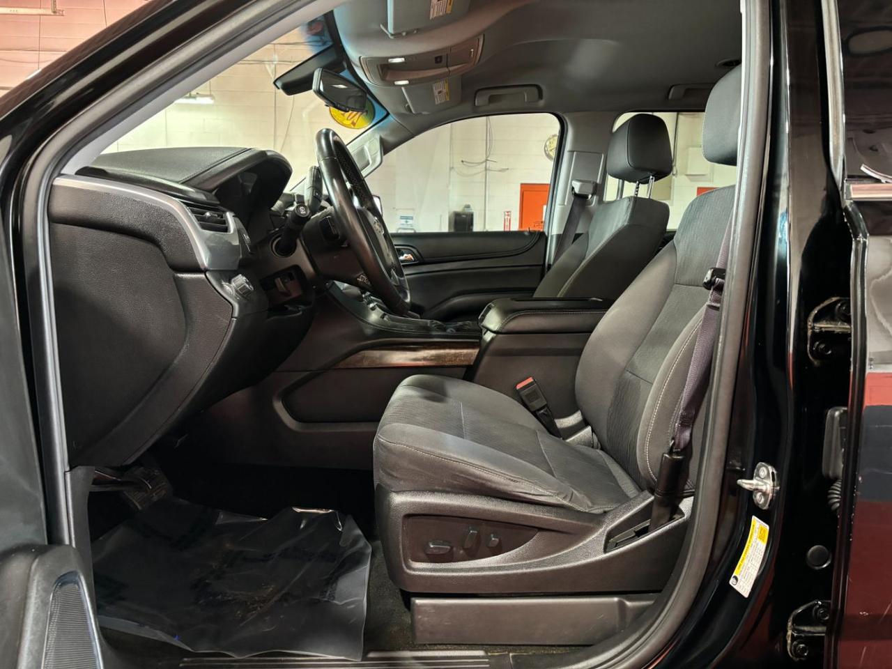 2017 Chevrolet Suburban LS Franklin OH