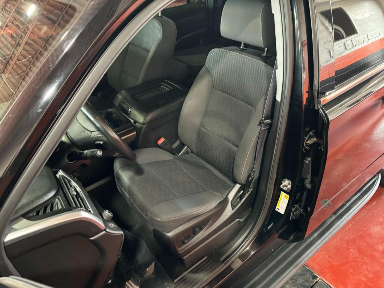 2017 Chevrolet Suburban LS Franklin OH