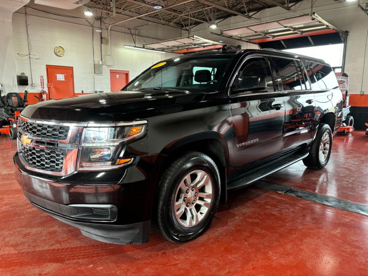 2017 Chevrolet Suburban LS Franklin OH