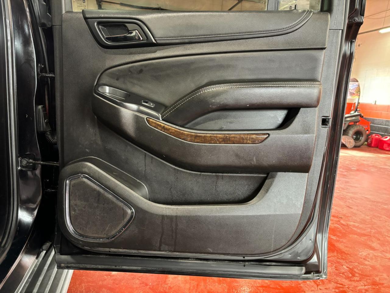 2017 Chevrolet Suburban LS Franklin OH