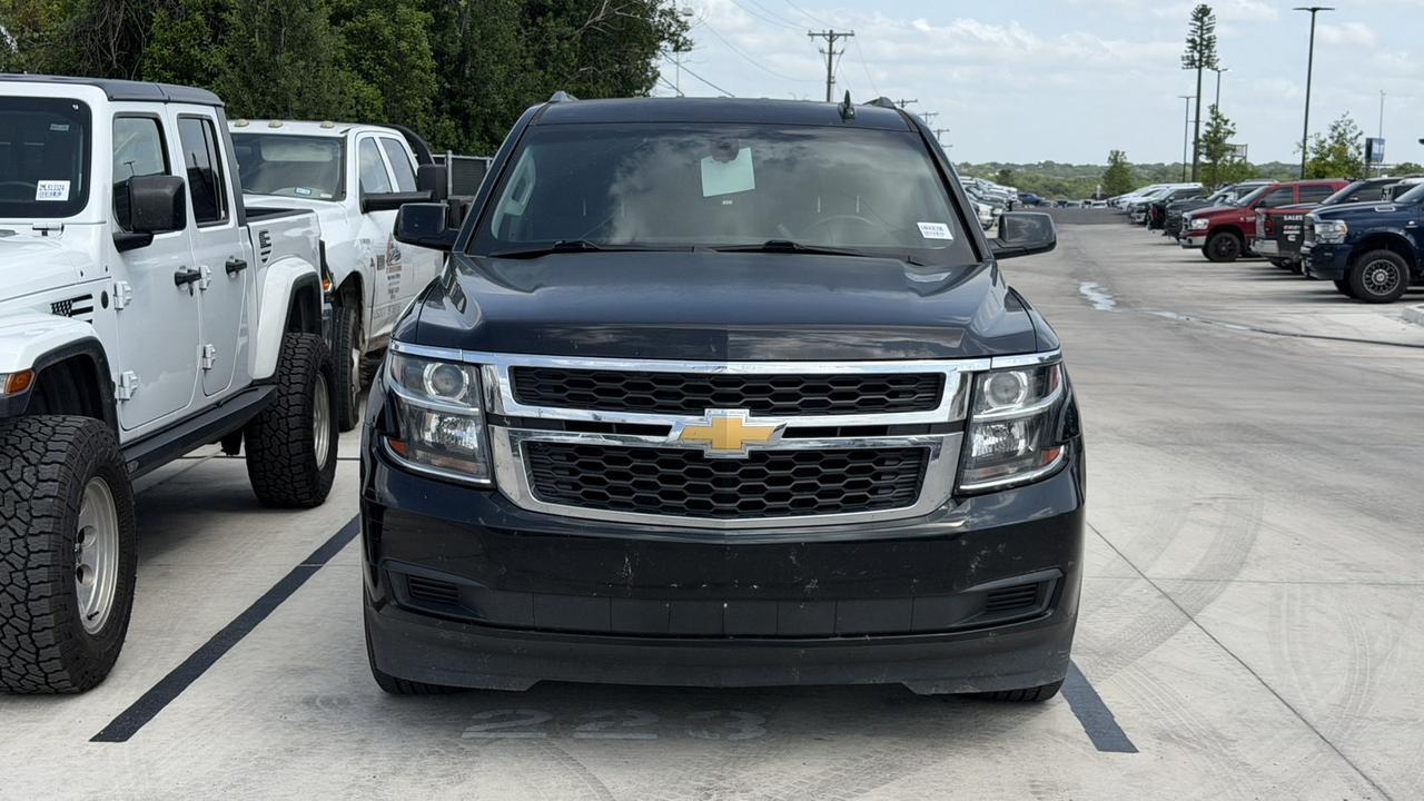 2017 Chevrolet Suburban LS