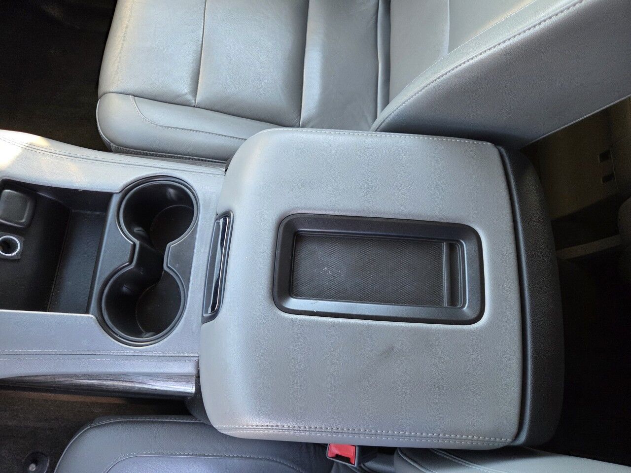 2017 Chevrolet Suburban LT Charlton MA