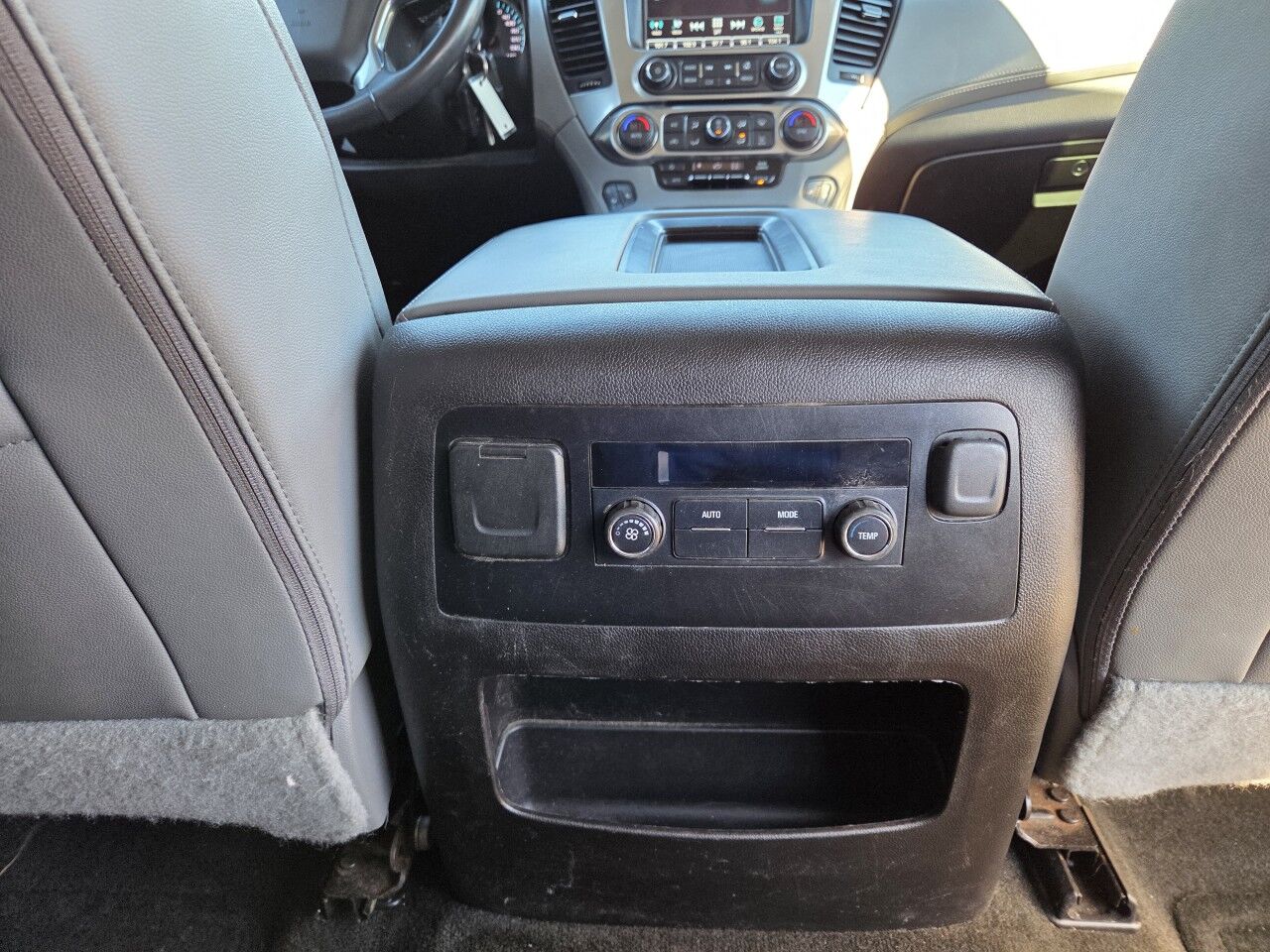 2017 Chevrolet Suburban LT Charlton MA