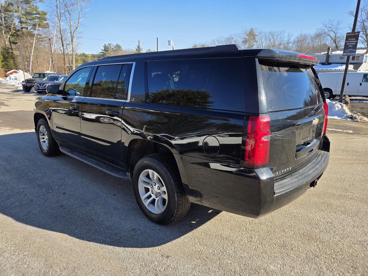2017 Chevrolet Suburban LT Charlton MA