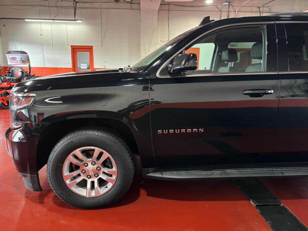 2017 Chevrolet Suburban LT Franklin OH