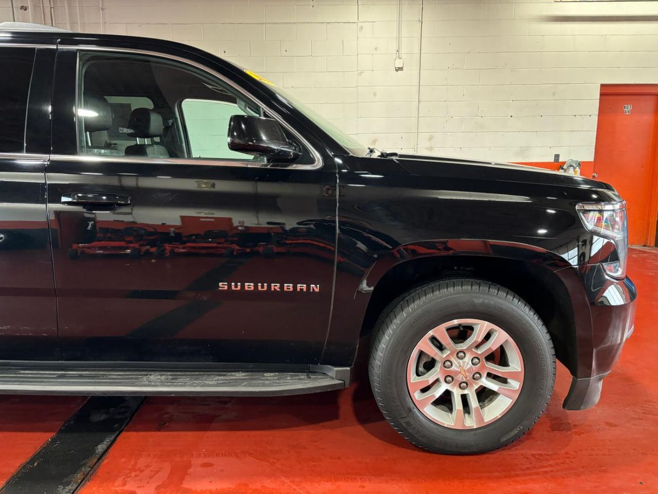 2017 Chevrolet Suburban LT Franklin OH