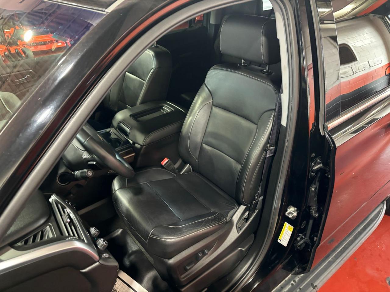 2017 Chevrolet Suburban LT Franklin OH