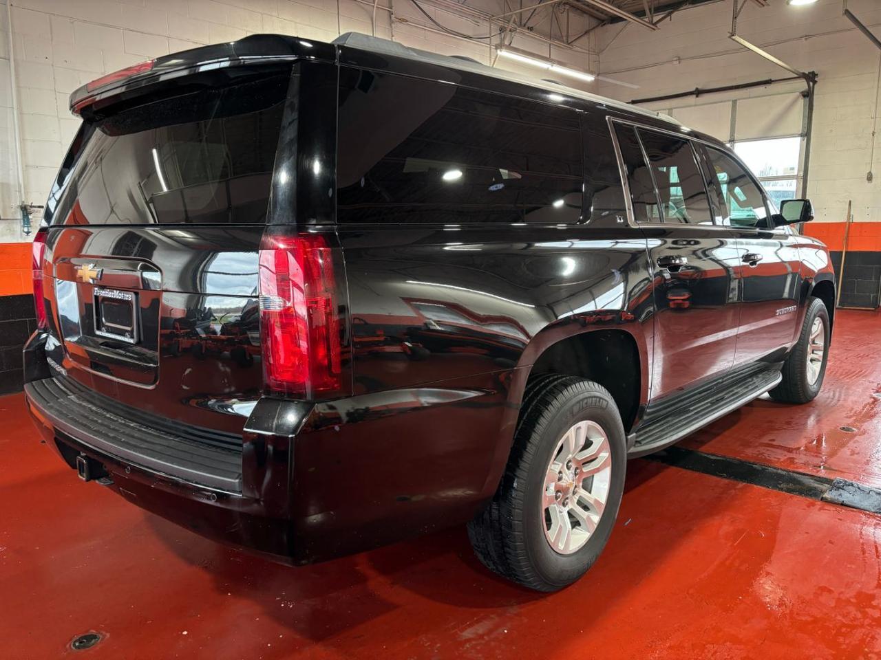 2017 Chevrolet Suburban LT Franklin OH