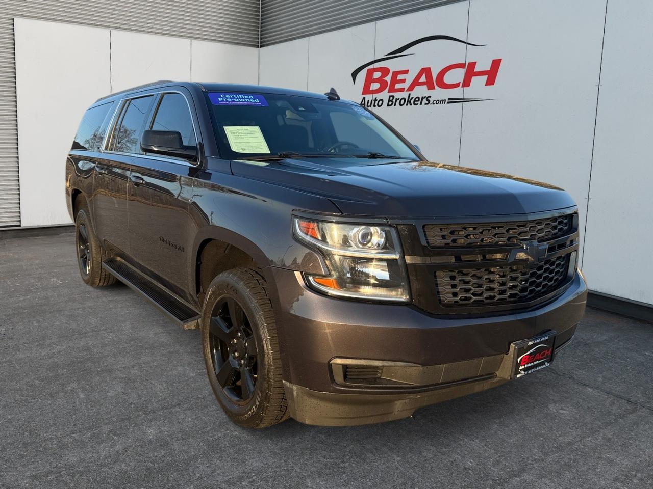 2017 Chevrolet Suburban LT, HEATED SEATS, BOSE SPEAKERS, POWER MIRRORS, RUNNING BOARDS, LUGGAGE RACK, REMOTE KEYLESS ENTRY, BACKUP CAMERA, TOW PACKAGE, DVD ENTERTAINMENT, 3RD ROW, THE PERFECT FAMILY VEHICLE FOR THE PERFECT PRICE!