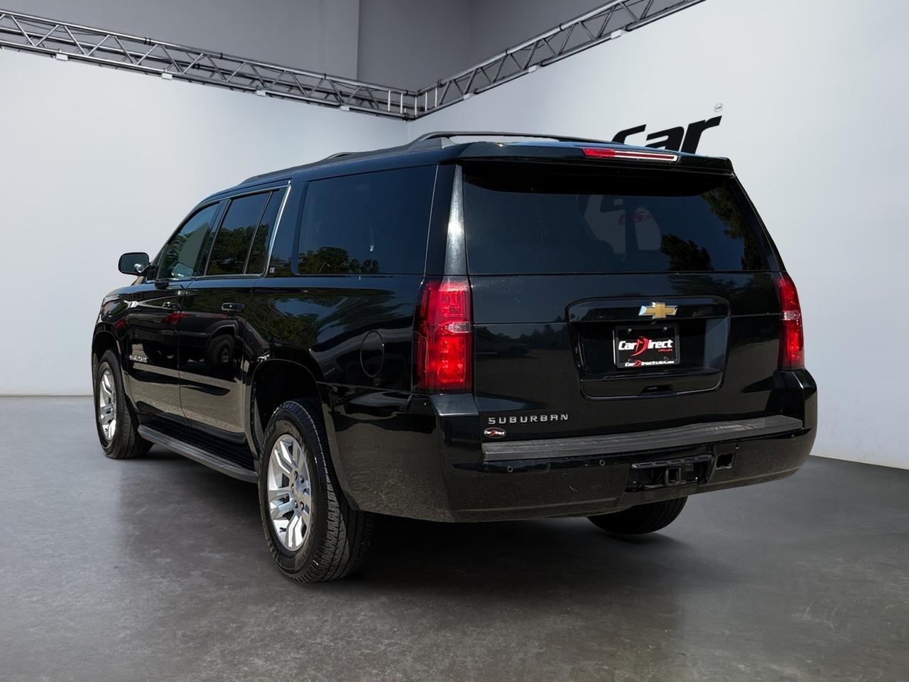2017 Chevrolet Suburban LT, RUNNING BOARDS, POWER LIFTGATE, POWER 3RD ROW SEATS, SUNROOF, BLIND SPOT ALERT, FORWARD COLLISION WARNING, HEATED FRONT & REAR SEATS, DVD ENTERTAINMENT, BACKUP CAMERA, PARKING SENSORS, CLEAN CARFAX, THIS SUV IS FAMILY READY! Virginia Beach VA
