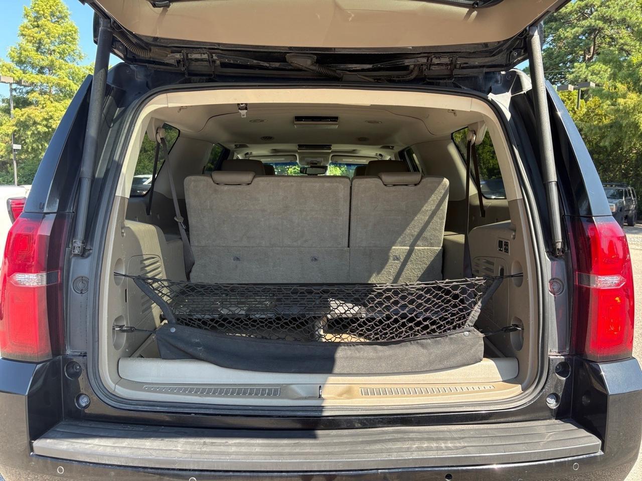 2017 Chevrolet Suburban LT, RUNNING BOARDS, POWER LIFTGATE, POWER 3RD ROW SEATS, SUNROOF, BLIND SPOT ALERT, FORWARD COLLISION WARNING, HEATED FRONT & REAR SEATS, DVD ENTERTAINMENT, BACKUP CAMERA, PARKING SENSORS, CLEAN CARFAX, THIS SUV IS FAMILY READY! Virginia Beach VA