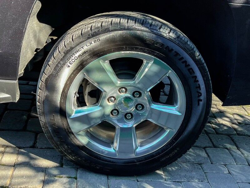 2017 Chevrolet Suburban LT Wilmington NC