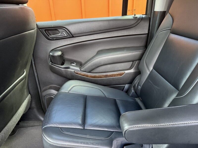 2017 Chevrolet Suburban LT w/ Luxury Package Arlington VA