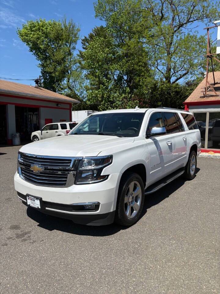 2017 Chevrolet Suburban Premier 4x4 4dr SUV