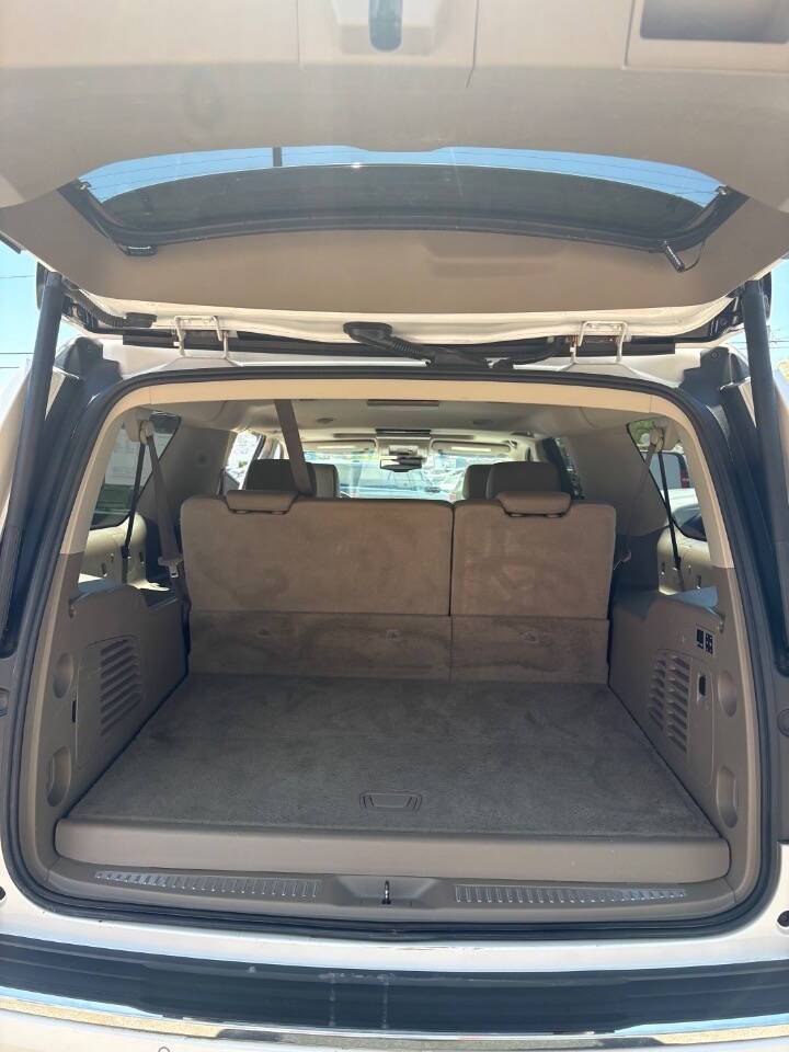 2017 Chevrolet Suburban Premier 4x4 4dr SUV Edison NJ