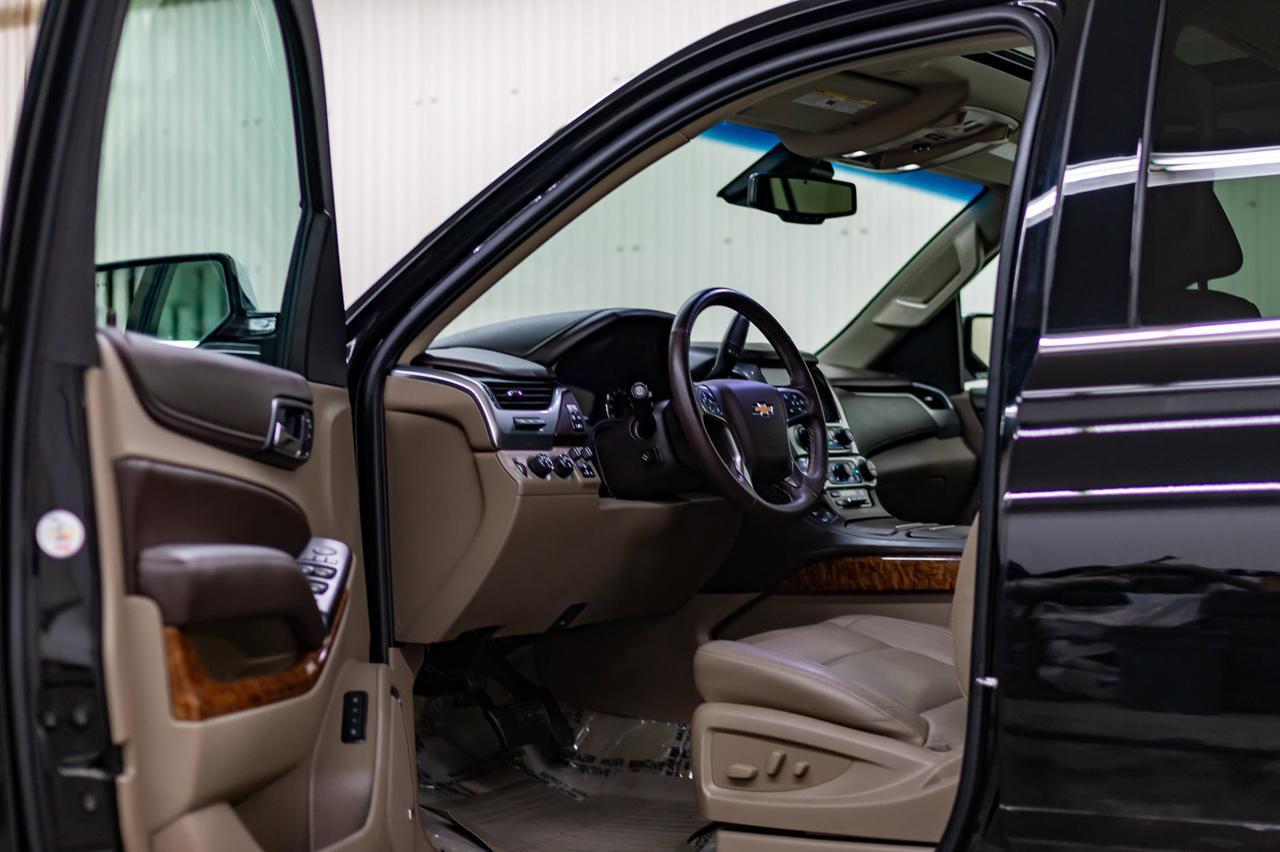 2017 Chevrolet Tahoe AWD Premier Leather Roof Nav TV BCam Red Deer AB