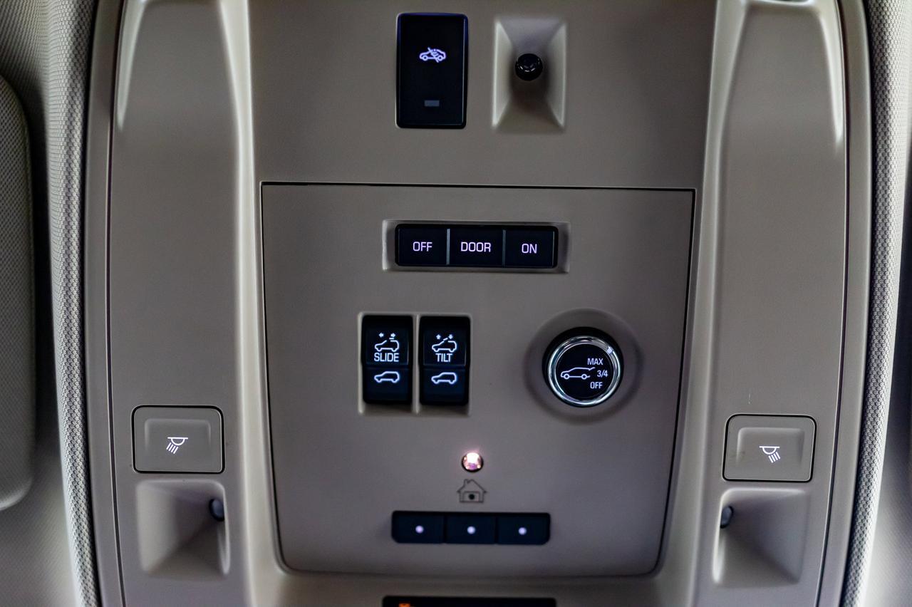 2017 Chevrolet Tahoe AWD Premier Leather Roof Nav TV BCam Red Deer AB