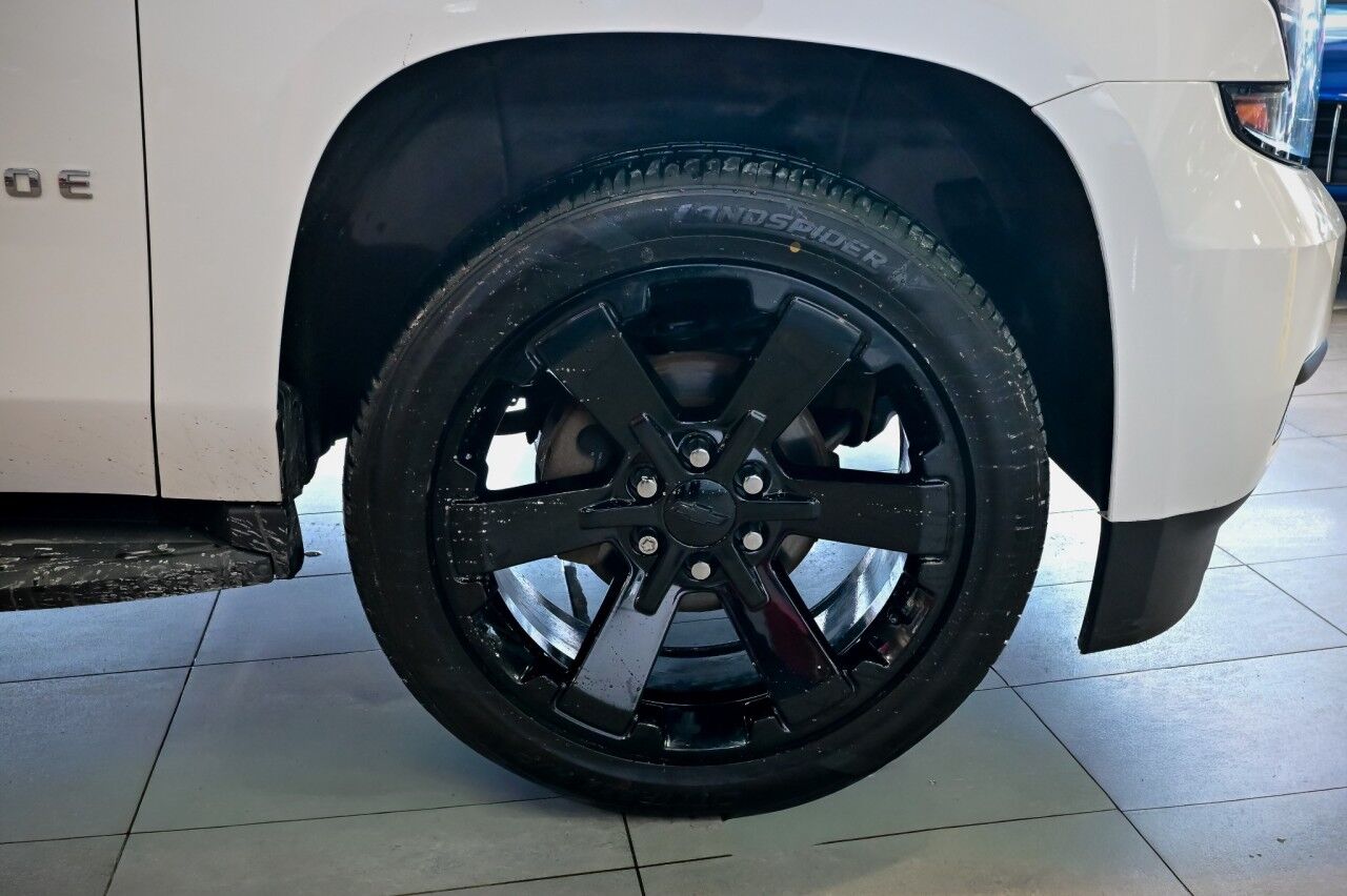 2017 Chevrolet Tahoe LT 4WD, Luxury Pkg, Sun, Entertainment And Destinations Package, 22'' Wheels Springfield NJ