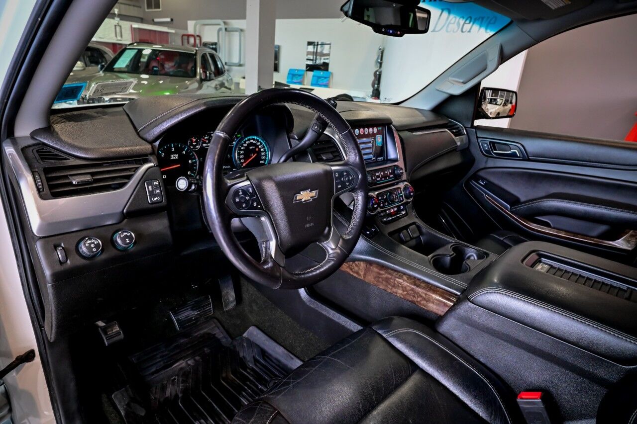 2017 Chevrolet Tahoe LT 4WD, Luxury Pkg, Sun, Entertainment And Destinations Package, 22'' Wheels Springfield NJ