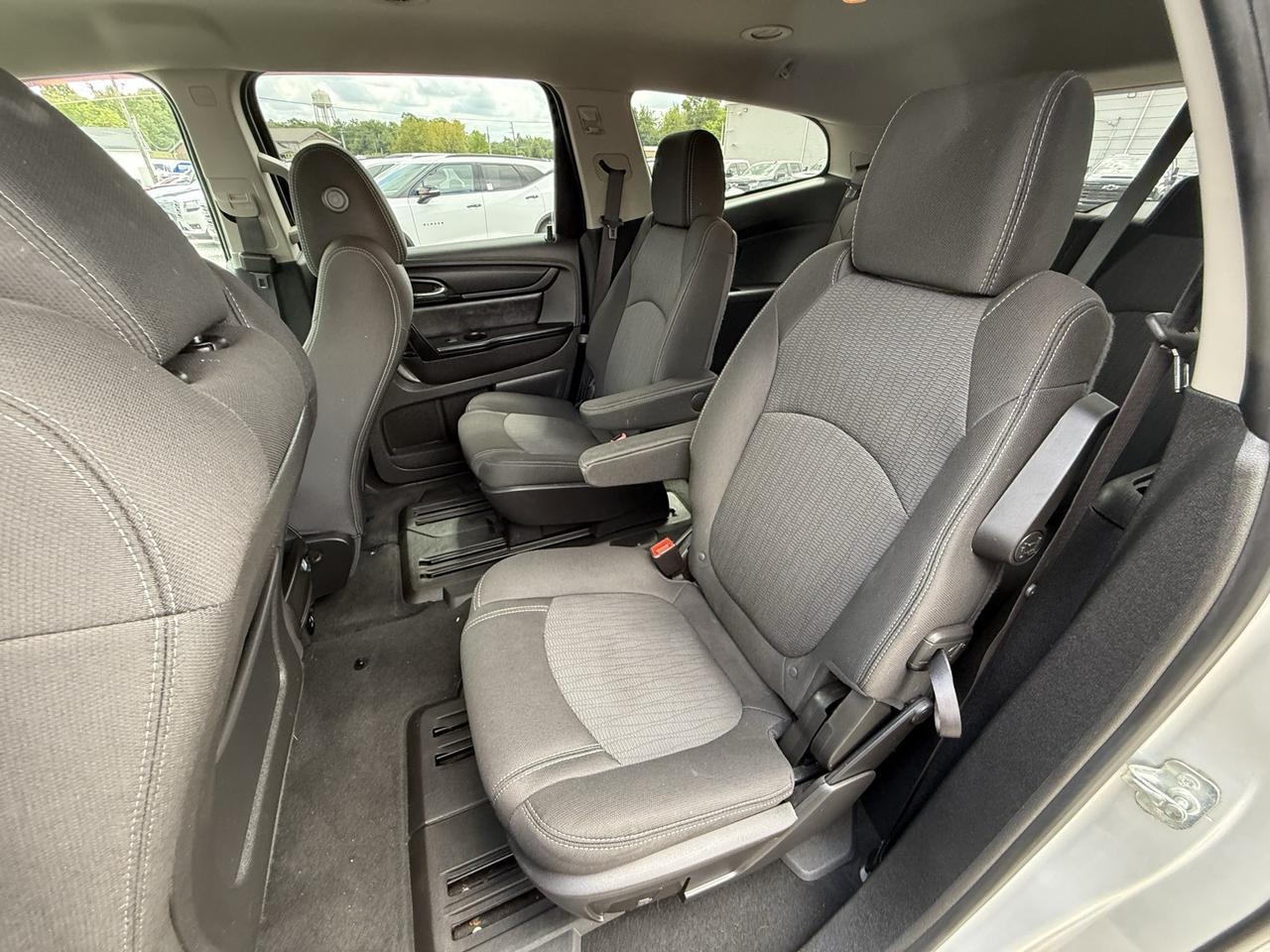 2017 Chevrolet Traverse 2LT Crestwood KY