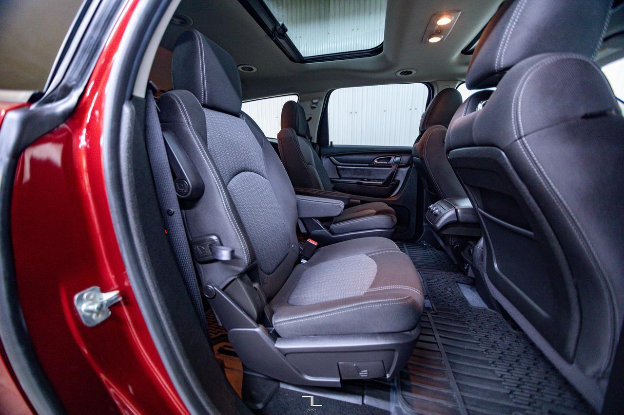2017 Chevrolet Traverse AWD LT Roof BCam PSeat Red Deer AB