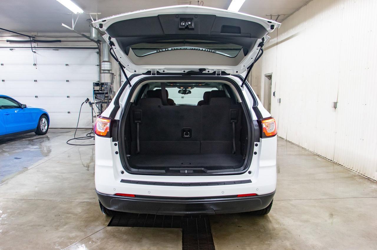 2017 Chevrolet Traverse AWD LT Sport Roof BCam DVD Red Deer AB