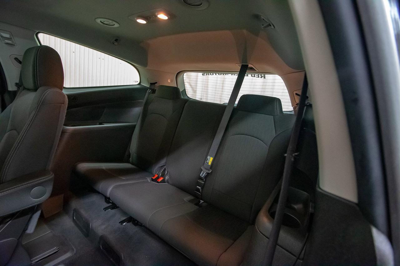 2017 Chevrolet Traverse AWD LT Sport Roof BCam DVD Red Deer AB