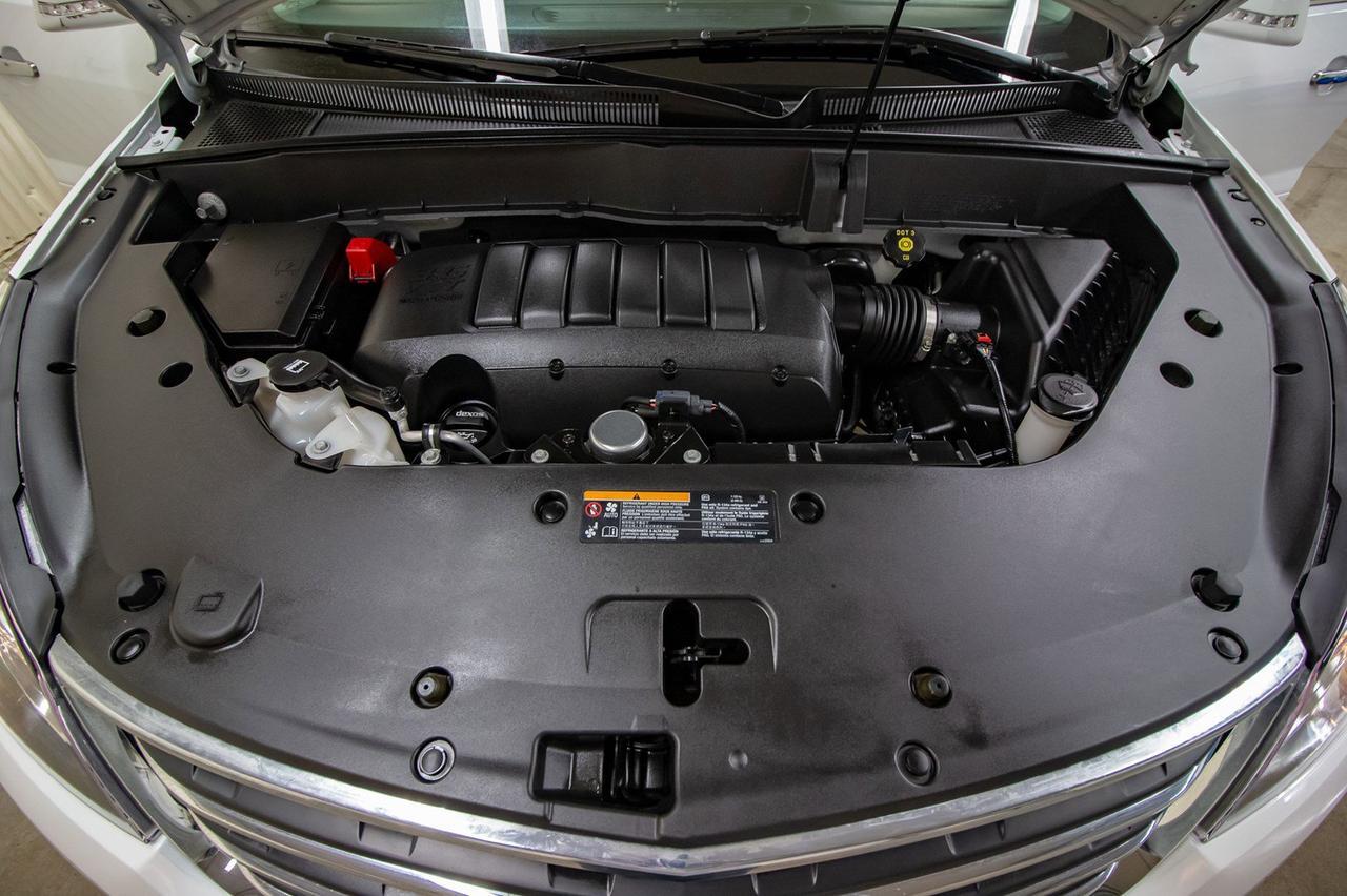 2017 Chevrolet Traverse AWD LT Sport Roof BCam DVD Red Deer AB