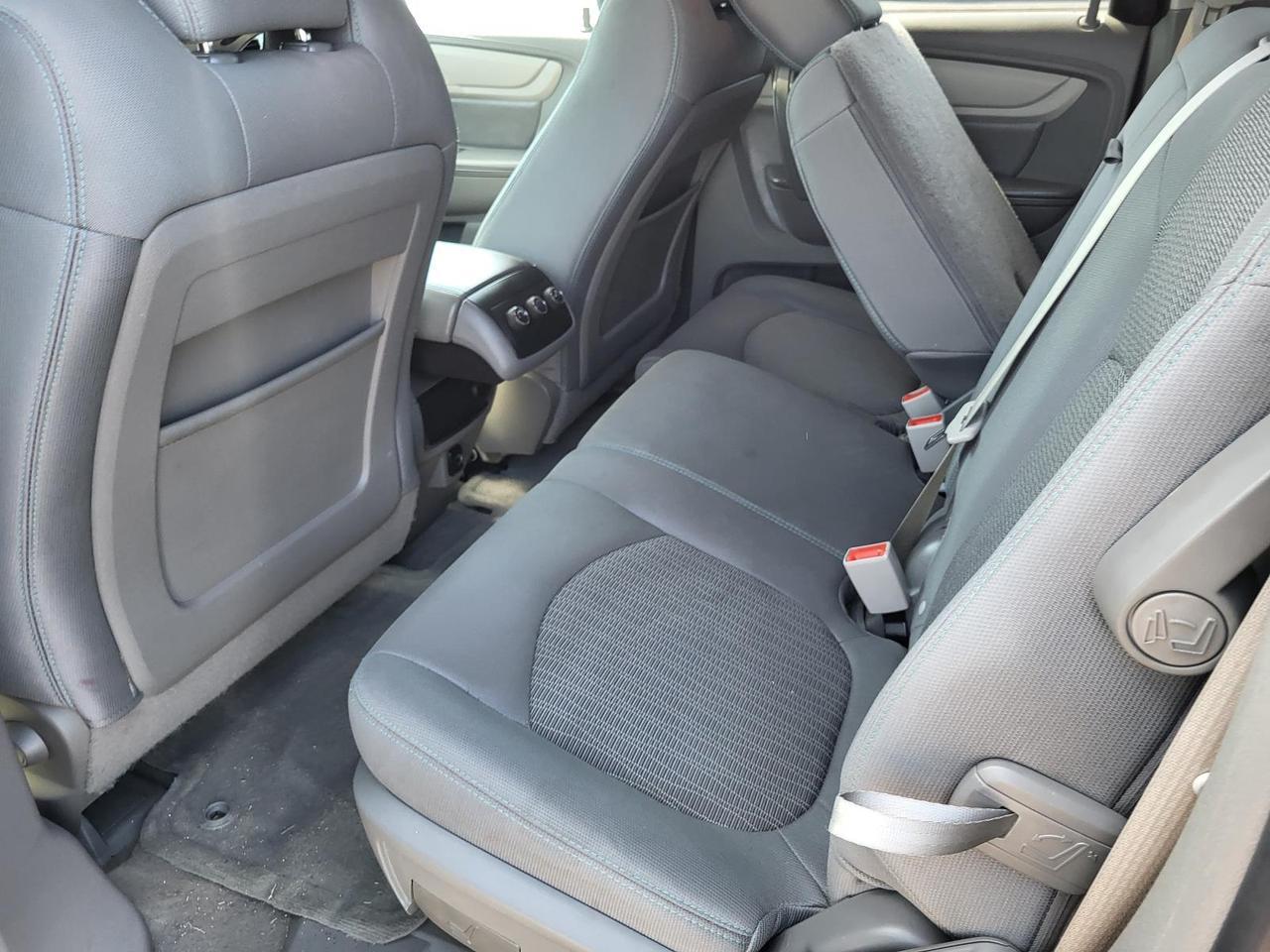 2017 Chevrolet Traverse FWD 4dr LS w/1LS Beeville TX
