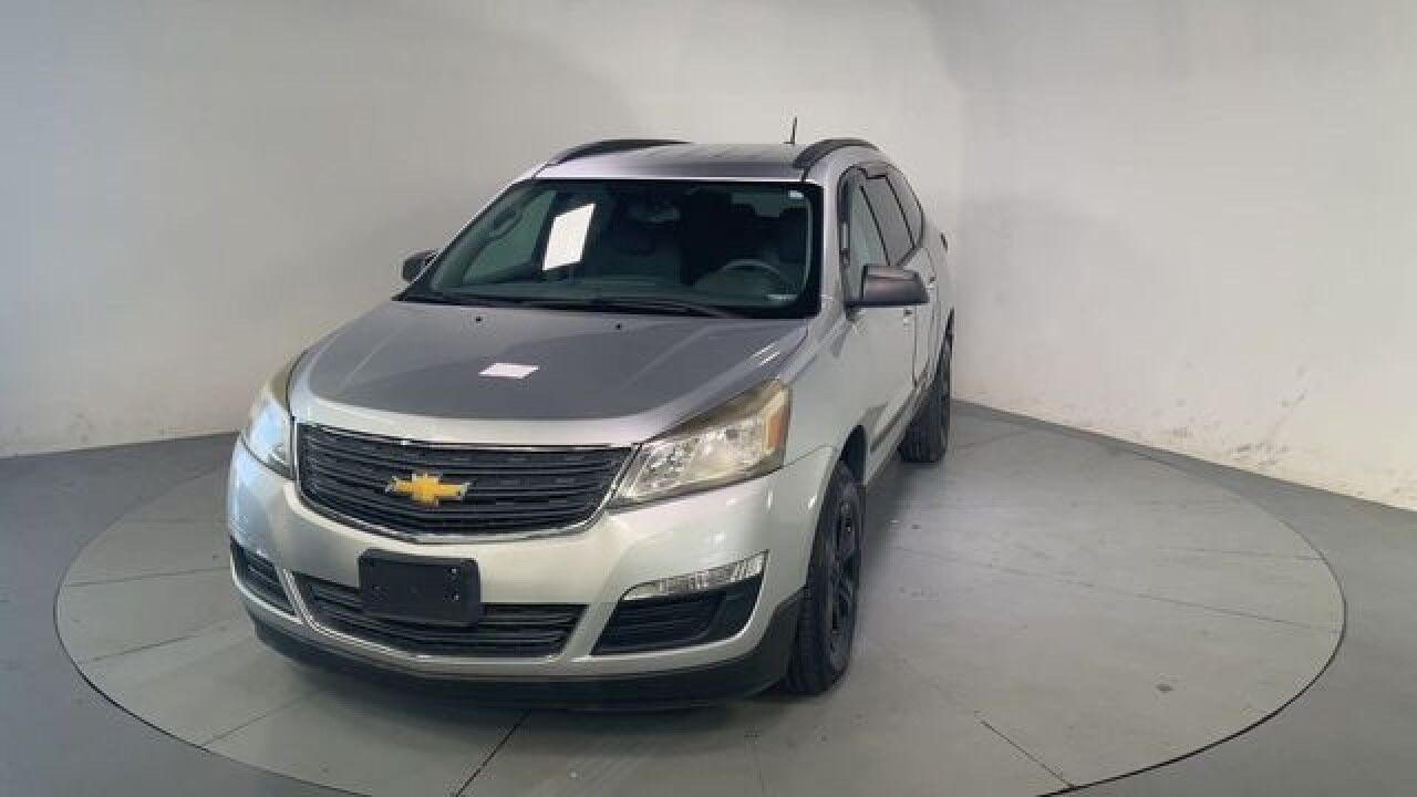 2017 Chevrolet Traverse LS