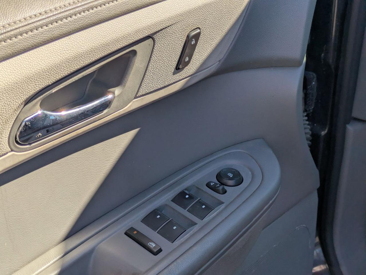 2017 Chevrolet Traverse LS Castroville TX