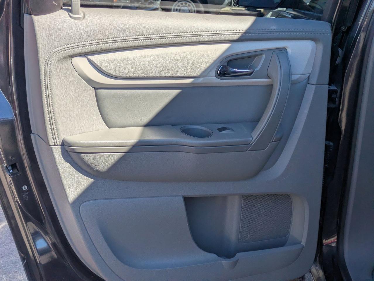 2017 Chevrolet Traverse LS Castroville TX