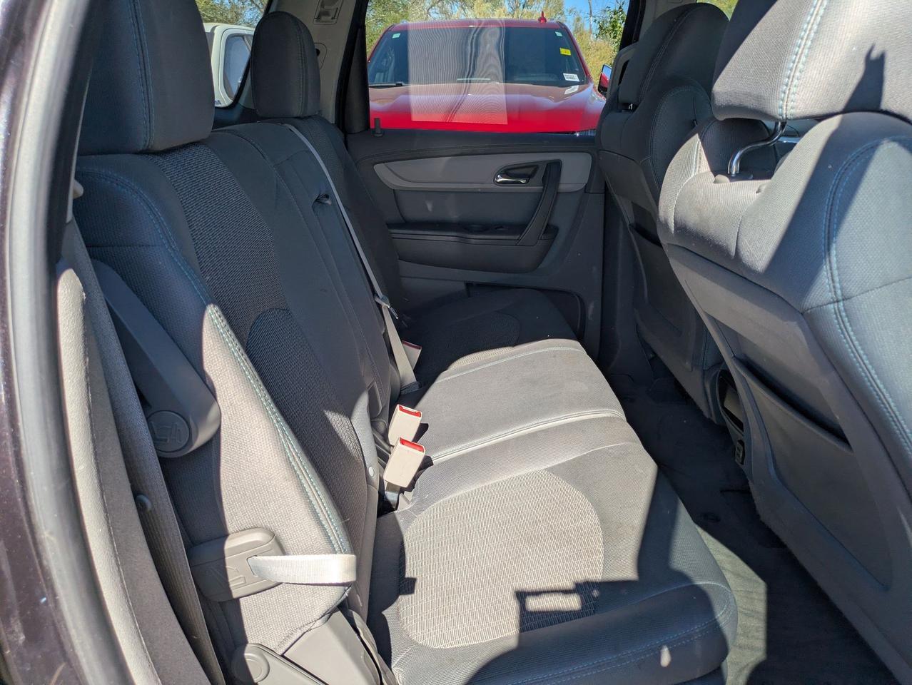 2017 Chevrolet Traverse LS Castroville TX