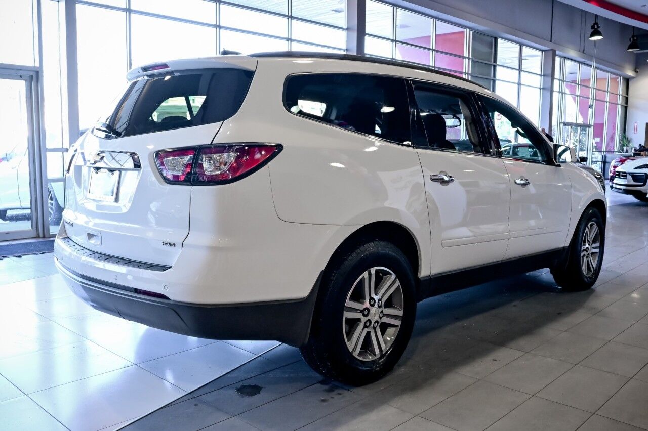 2017 Chevrolet Traverse LT, 3RD Row, Navigation, Rear Entertainment Springfield NJ