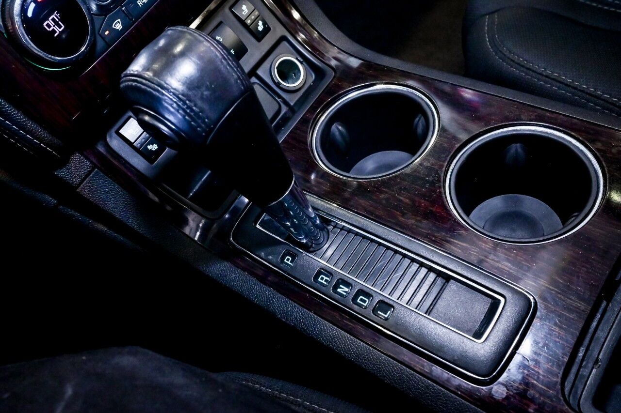 2017 Chevrolet Traverse LT, 3RD Row, Navigation, Rear Entertainment Springfield NJ