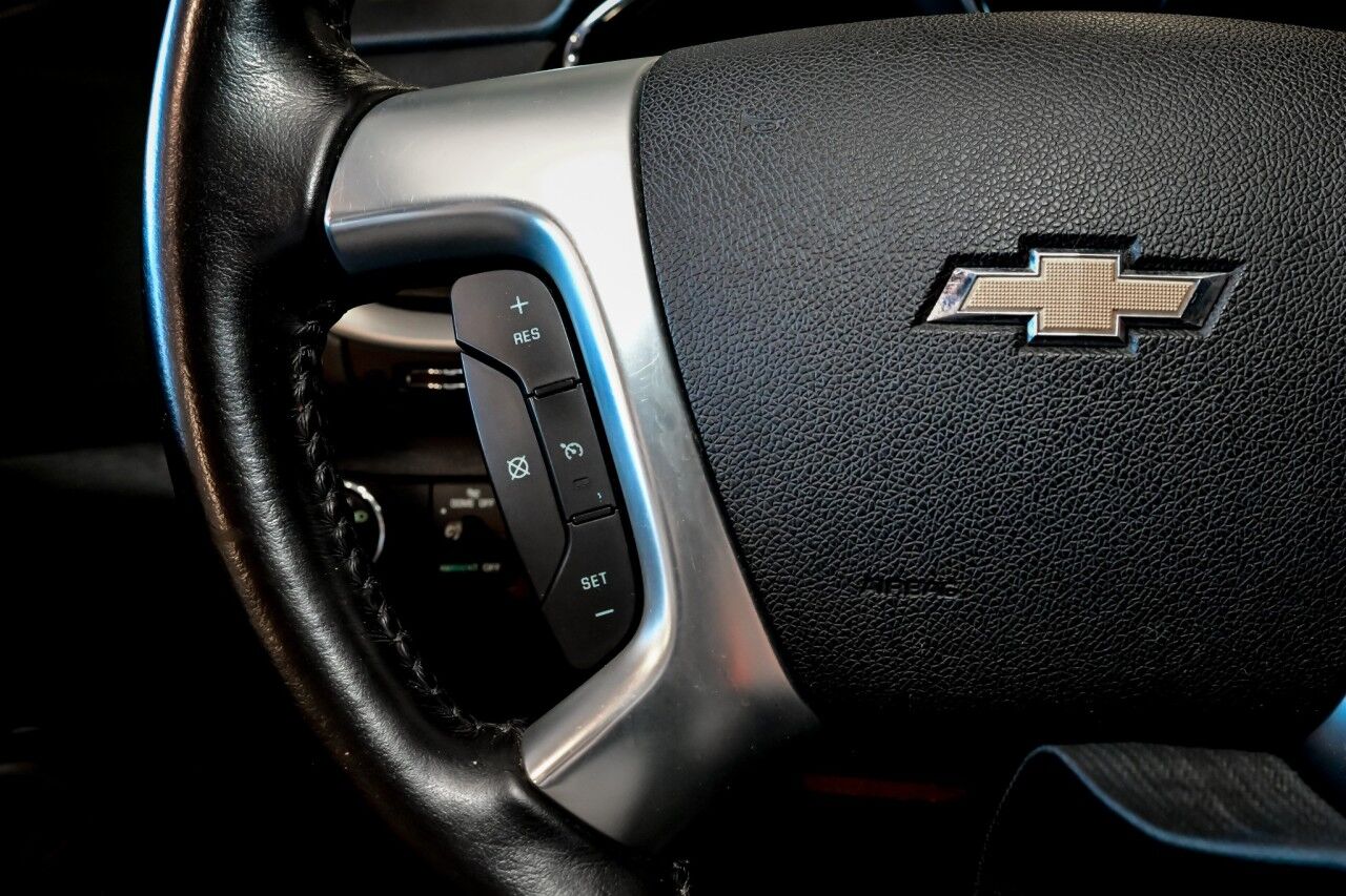 2017 Chevrolet Traverse LT, 3RD Row, Navigation, Rear Entertainment Springfield NJ