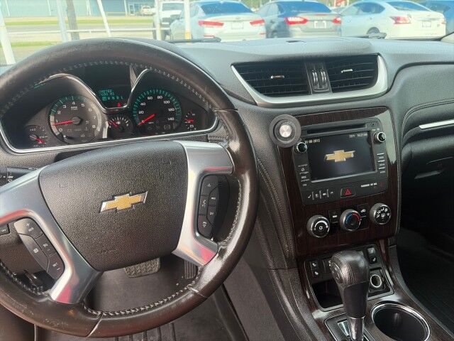 2017 Chevrolet Traverse LT Gainesville TX