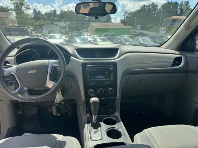 2017 Chevrolet Traverse LT North Versailles PA