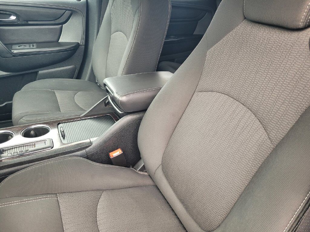 2017 Chevrolet Traverse LT Roseville CA
