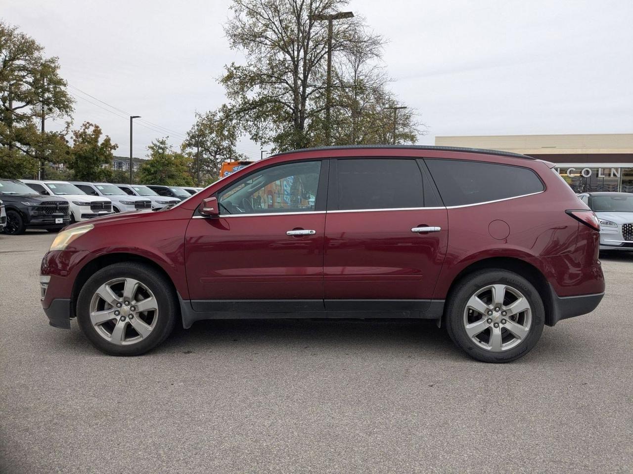 2017 Chevrolet Traverse LT