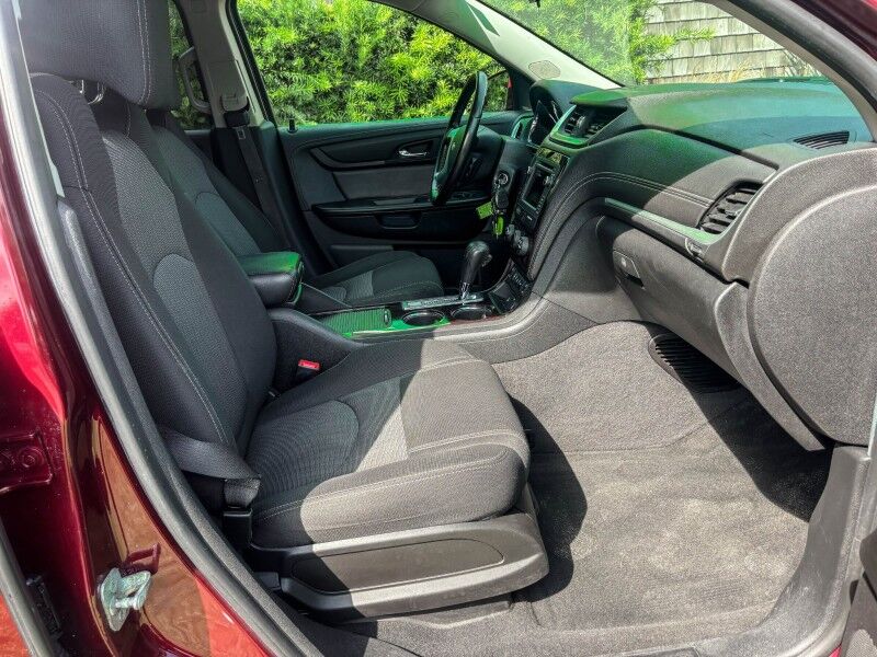 2017 Chevrolet Traverse LT Wilmington NC