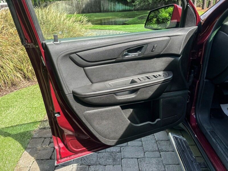 2017 Chevrolet Traverse LT Wilmington NC