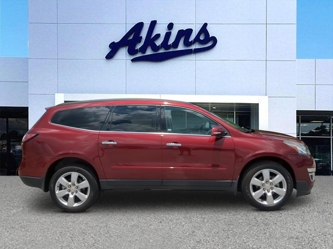 2017 Chevrolet Traverse LT