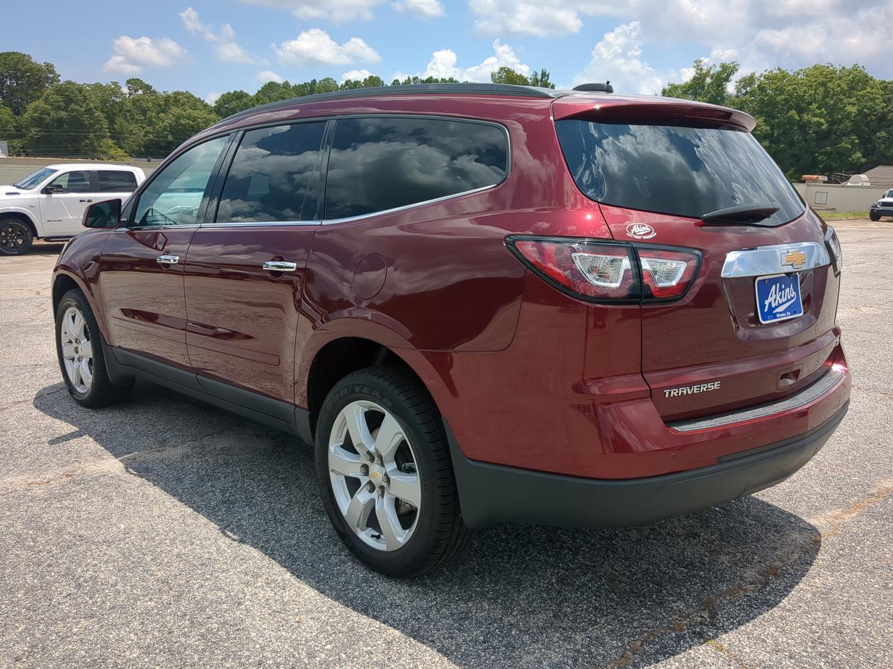 2017 Chevrolet Traverse LT Winder GA