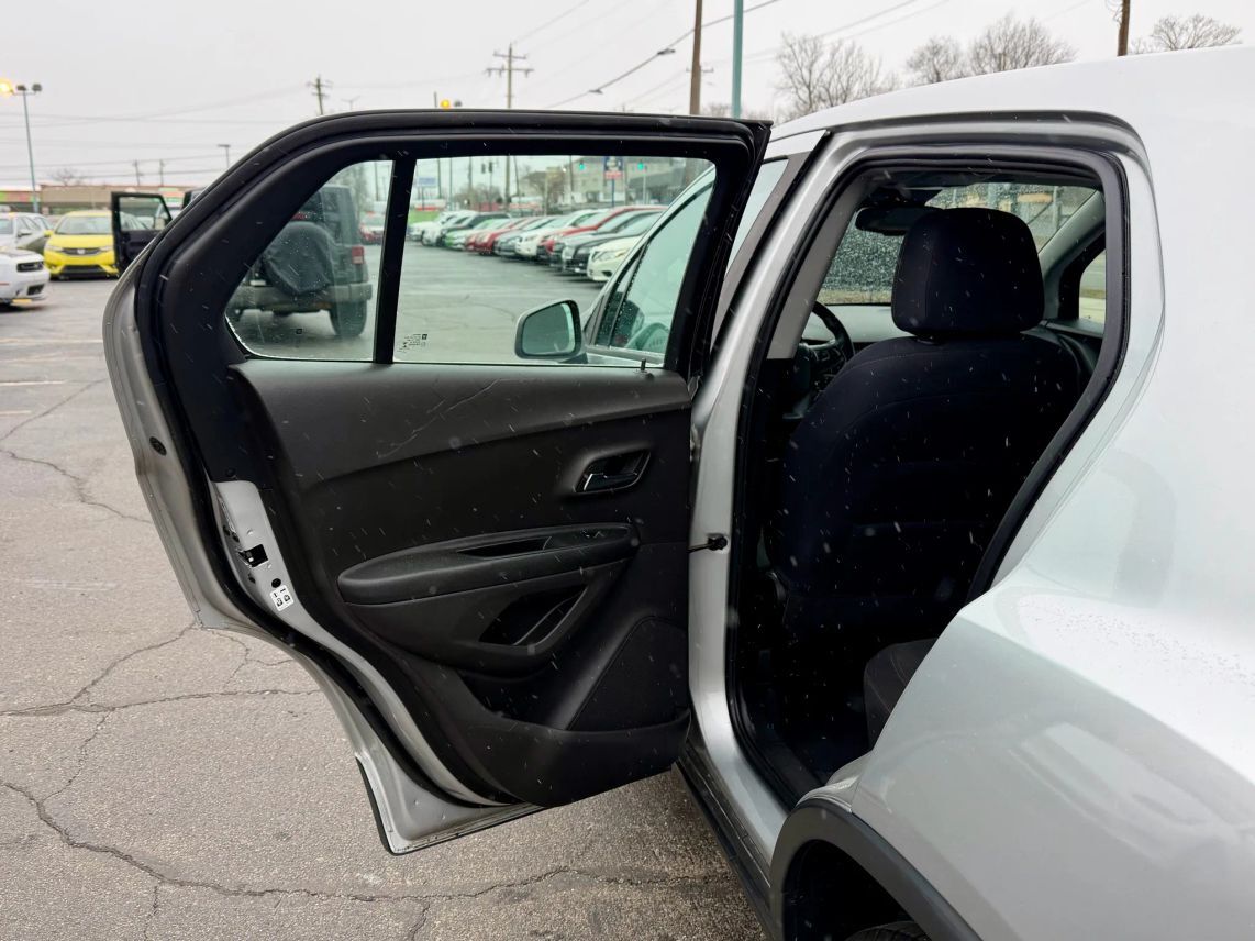 2017 Chevrolet Trax LS Sport Utility 4D Cincinnati OH