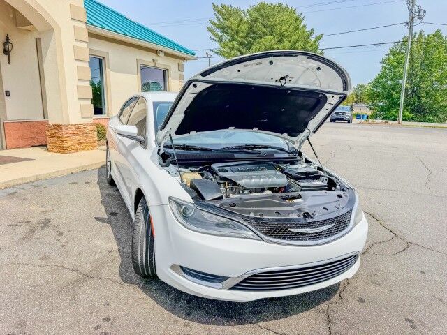 2017 Chrysler 200 Limited Conover NC