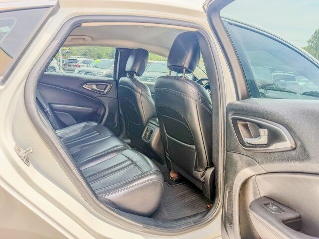 2017 Chrysler 200 Limited Conover NC