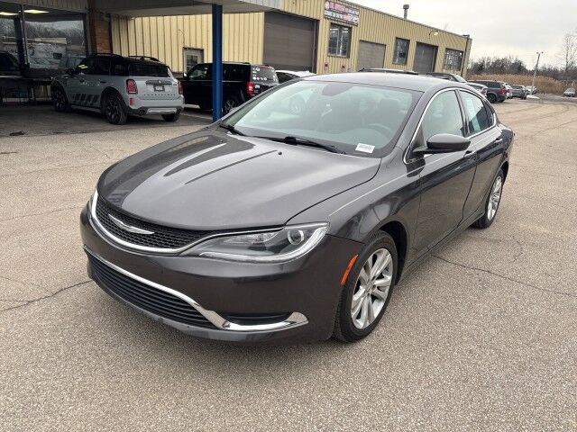 2017 Chrysler 200 Limited Platinum